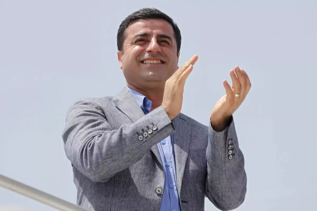 terorsuz-turkiye-surecinin-sessiz-ismi-demirtasdan-aciklama-VJbvSLkM.jpg